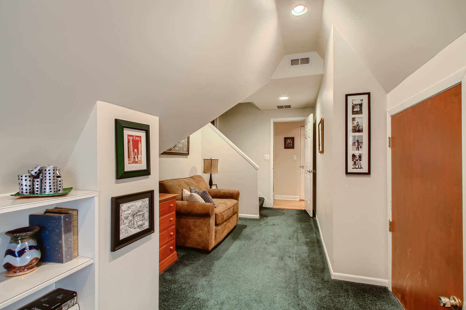 50 Northgate Road Riverside, IL 60546 - Photo 19 of 33 a living room with furniture and a wooden floor