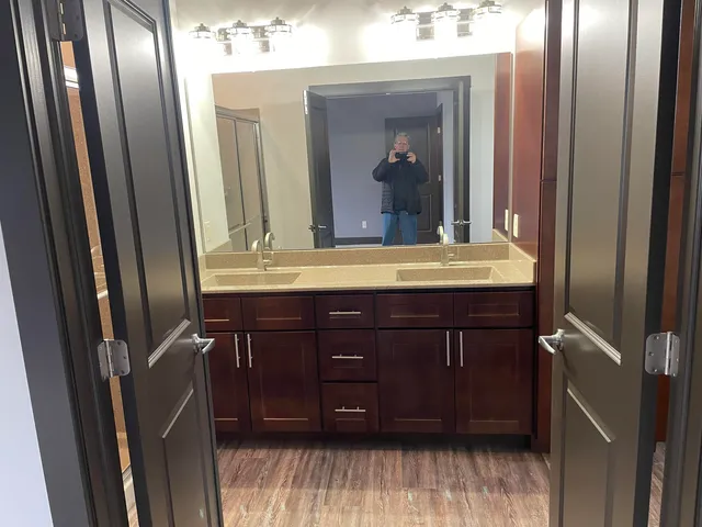 $245,000 | 410 West 1st Avenue, El Dorado, KS 67042