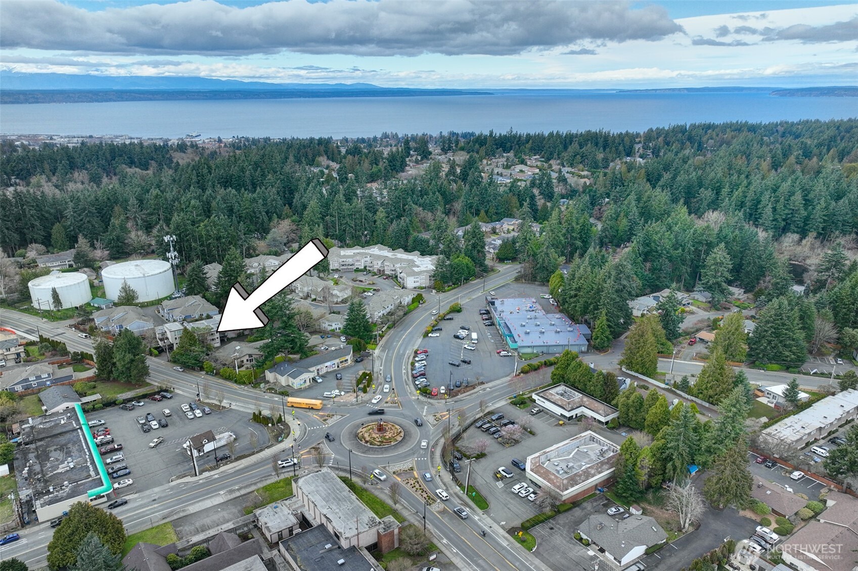 8503 Bowdoin Way, Unit 203 Edmonds, WA 98026 - Photo 3 of 19 an aerial view of multiple house