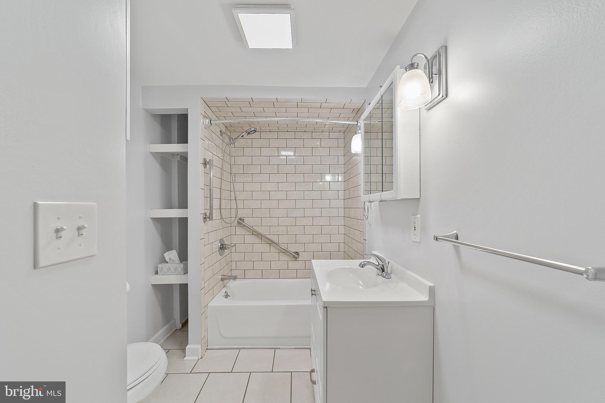 135 Keswick Avenue Ewing, NJ 08638 - Photo 11 of 25