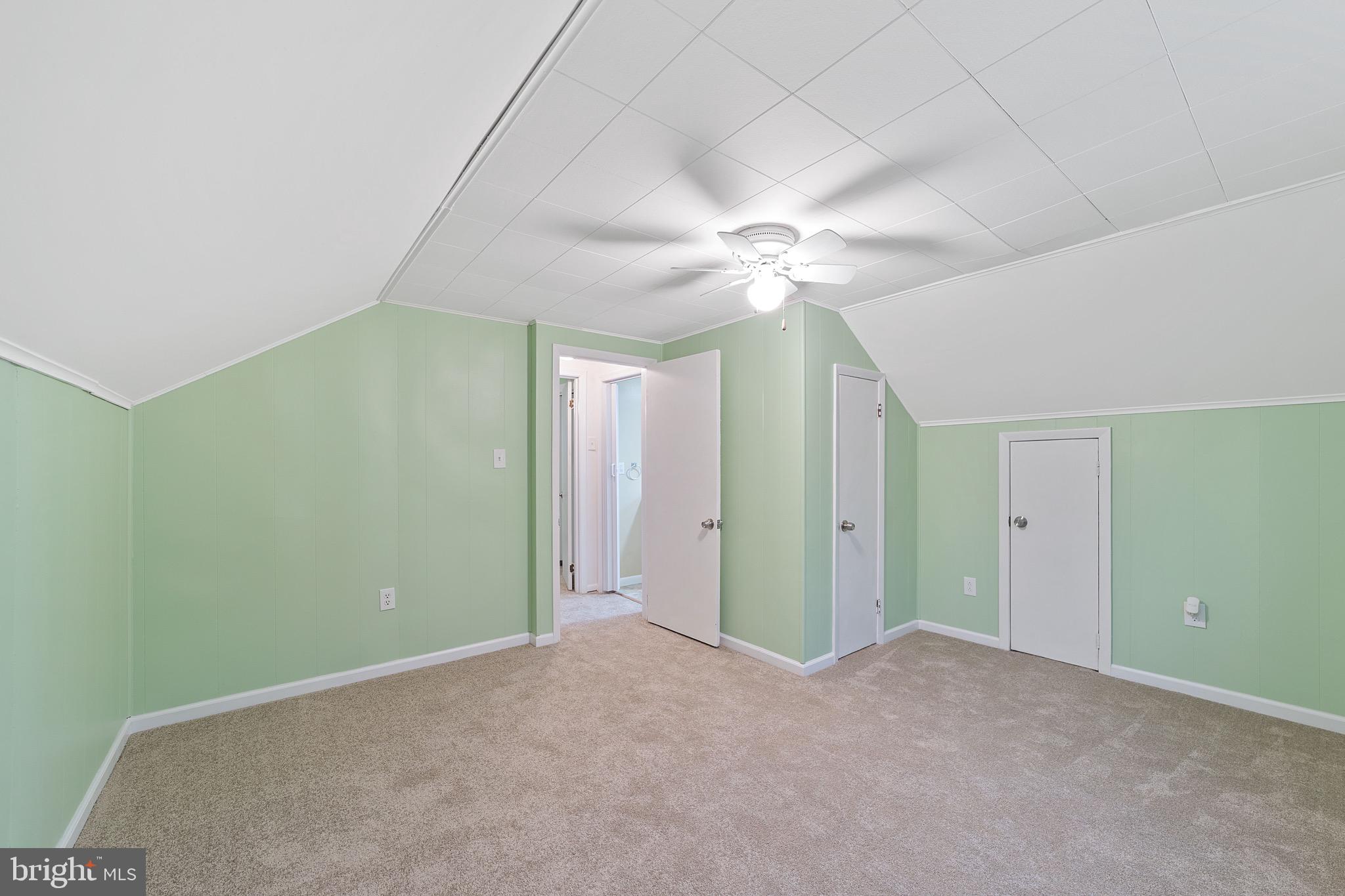 135 Keswick Avenue Ewing, NJ 08638 - Photo 15 of 25