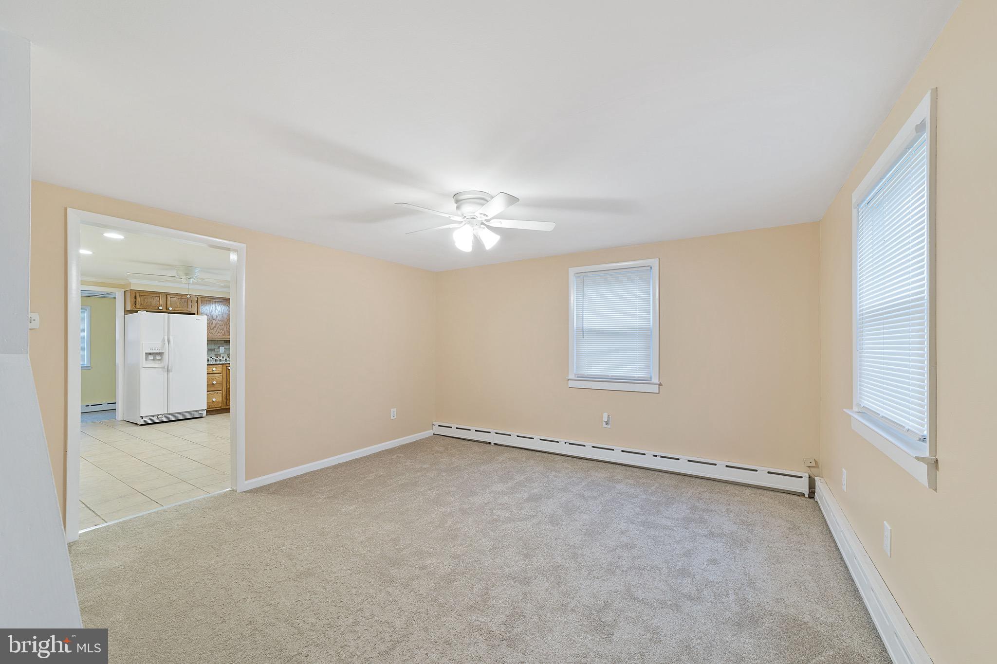 135 Keswick Avenue Ewing, NJ 08638 - Photo 2 of 25