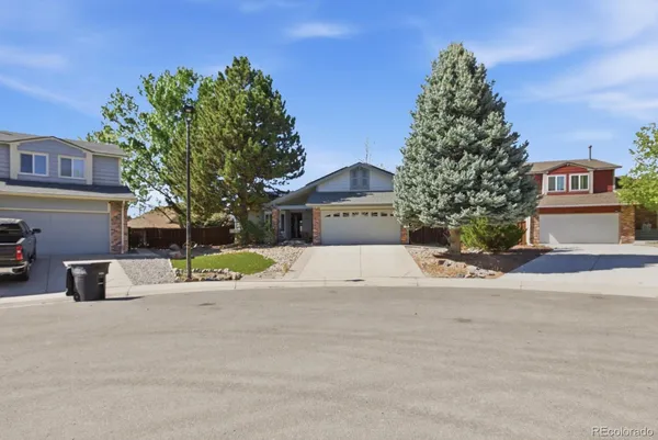 $490,000 | 18941 East Chaffee Place, Denver, CO 80249