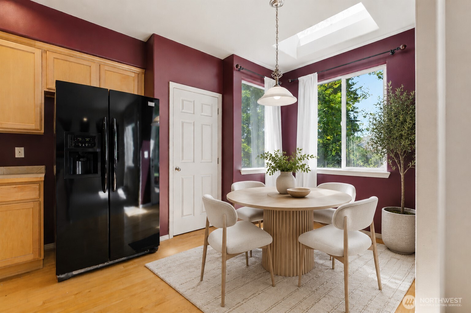 206 202nd Street Southeast Bothell, WA 98012 - Photo 9 of 38