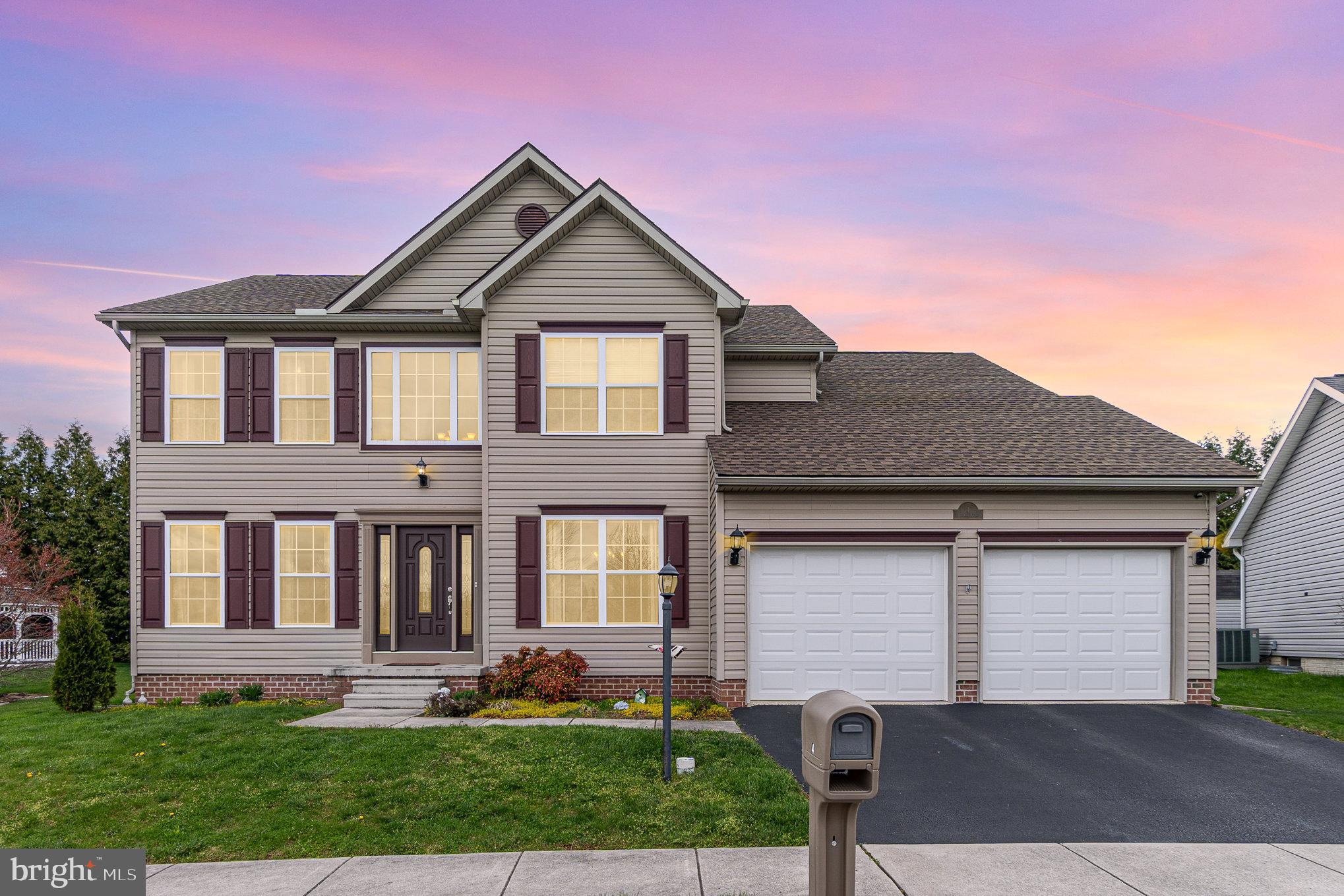 4 Sycamore Court Littlestown, PA 17340 - Photo 2 of 38
