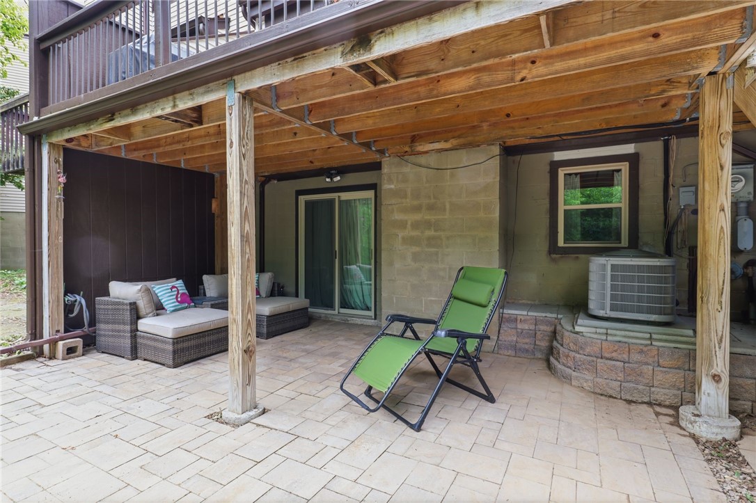 39 Menlo Place Rochester, NY 14620 - Photo 27 of 29