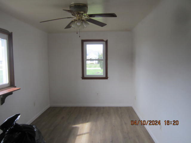 2325 Carleton West Road Carleton, MI 48117 - Photo 8 of 10 IMG_4091