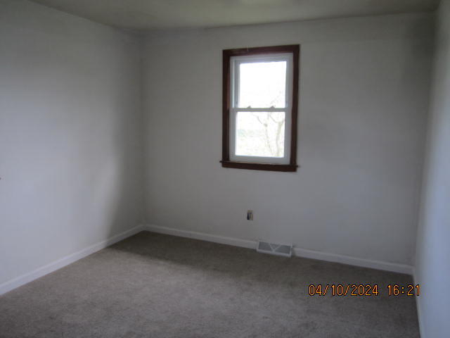 2325 Carleton West Road Carleton, MI 48117 - Photo 10 of 10 IMG_4099