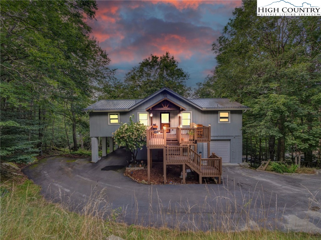 125 Tamarack Road Beech Mountain, NC 28604 - Photo 1 of 32 Gallery Image 1