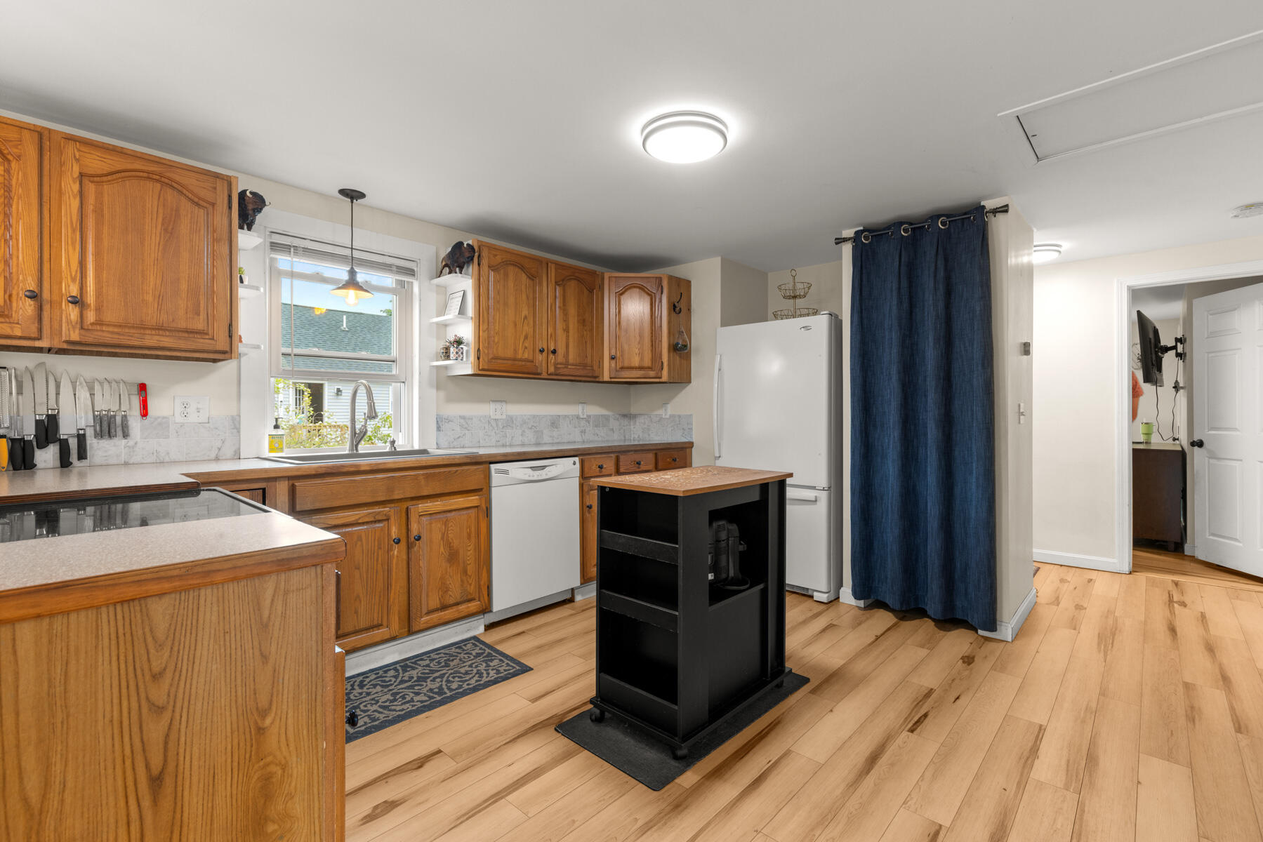 380 Alfred Road Sanford, ME 04073 - Photo 6 of 32 LaBrie-Media-Photos-15