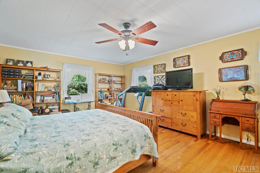 25 Horse Cove Ranch Road Highlands, NC 28741 - Photo 13 of 31 Gallery Image 13