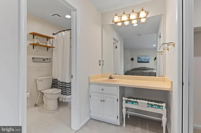 $580,000 | 110 Oyster Cove Drive, Grasonville, MD 21638