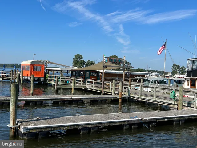 $604,000 | 110 Oyster Cove Drive, Grasonville, MD 21638