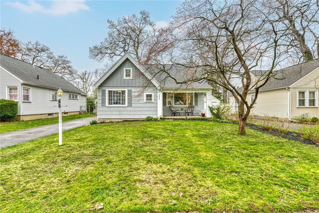 262 Garford Road Irondequoit, NY 14622 - Photo 2 of 42