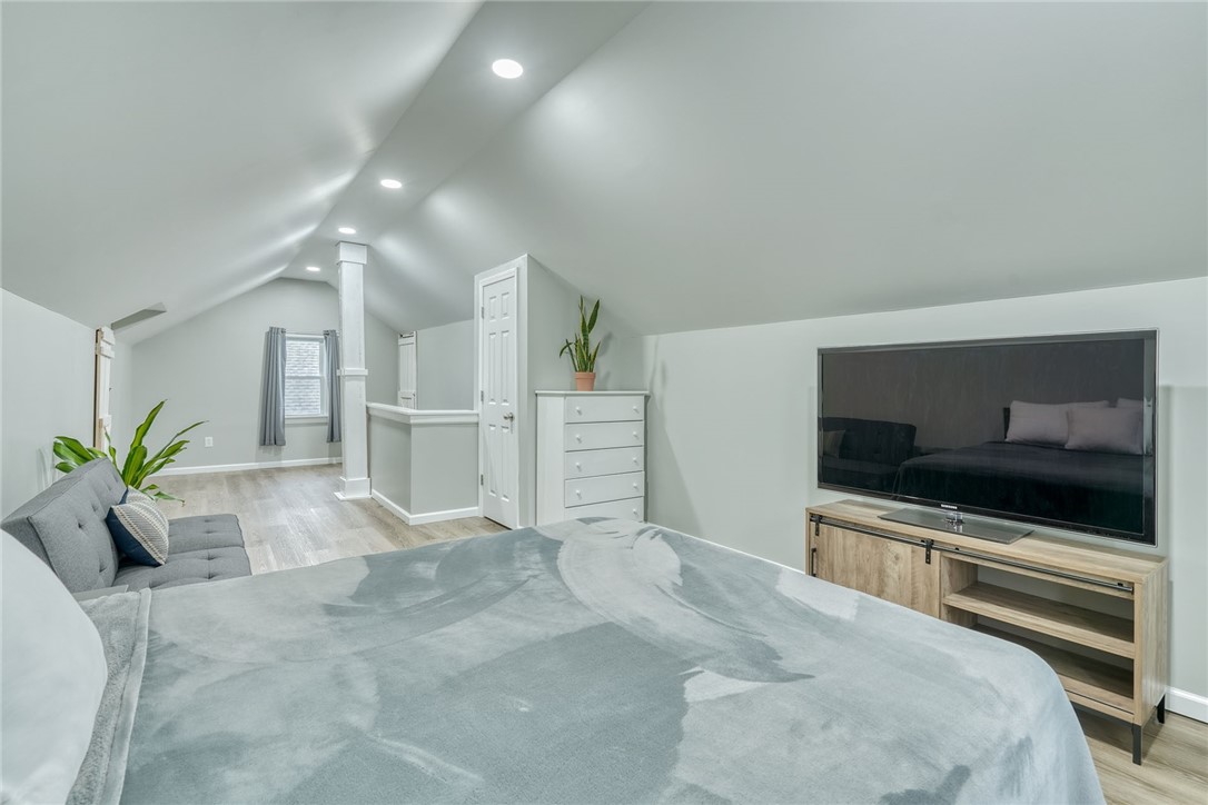 262 Garford Road Irondequoit, NY 14622 - Photo 34 of 42