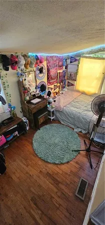 $104,900 | 106 West Cedar Street, Waverly, MO 64096