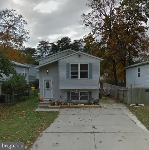 $379,900 | 558 Elizabeth Lane, Glen Burnie, MD 21061