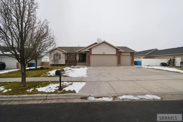 $465,000 | 1593 Pointview Drive, Pocatello, ID 83201