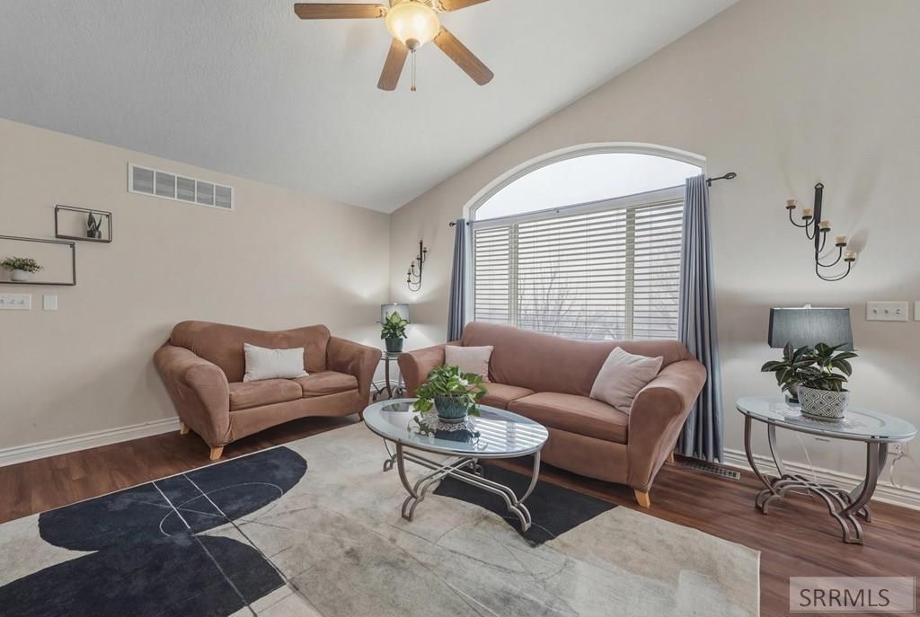 1593 Pointview Drive Pocatello, ID 83201 - Photo 16 of 55