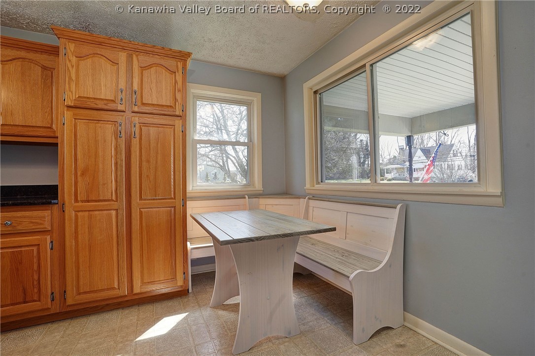 6169 Rosalind Road Huntington, WV 25705 - Photo 7 of 23 Gallery Image 7