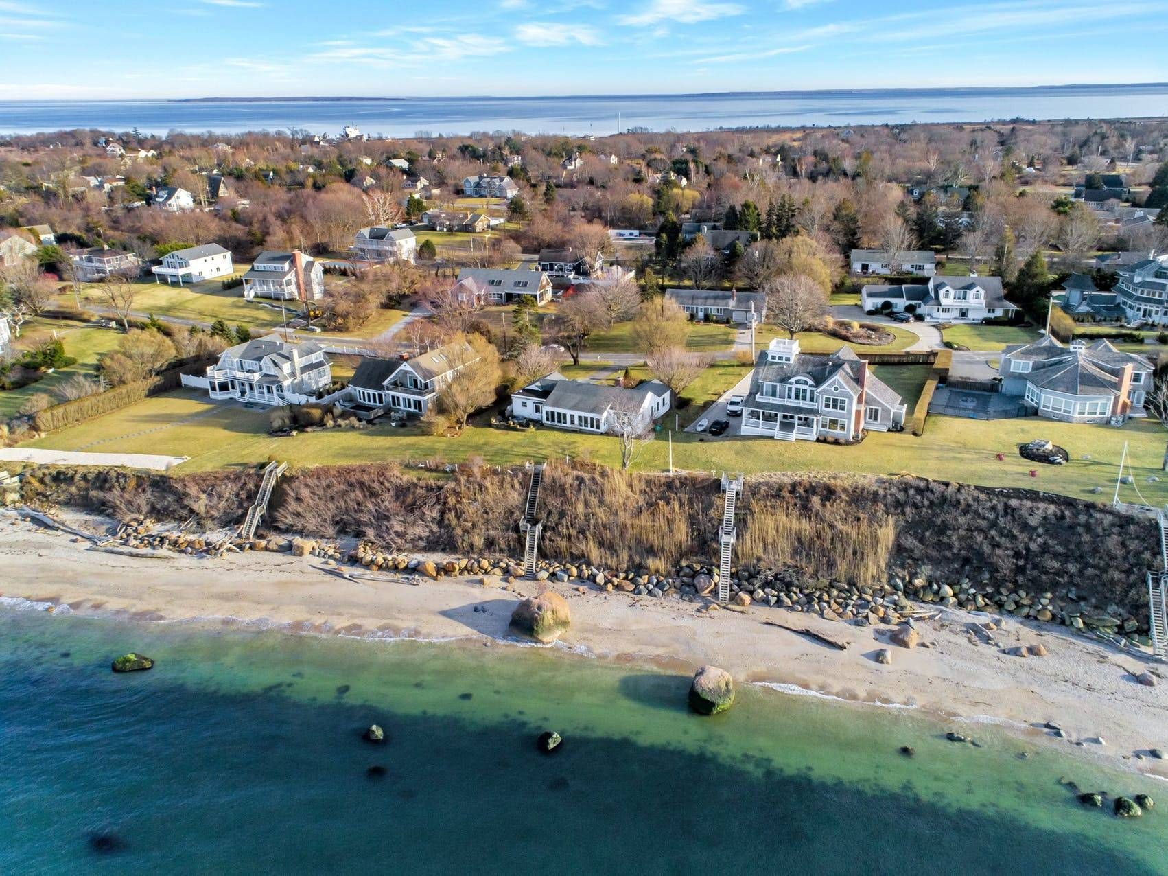 335 Sound View Road Orient, NY 11957 - Photo 12 of 22 a view of a city