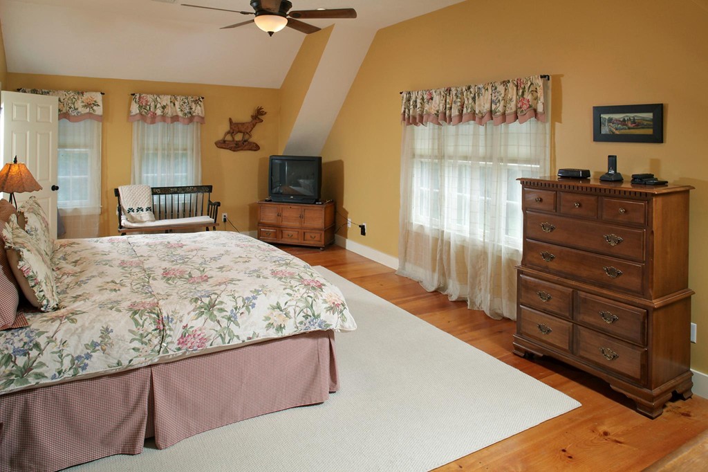 51 Mayflower Road Plympton, MA 02367 - Photo 5 of 16 Gallery Image 5