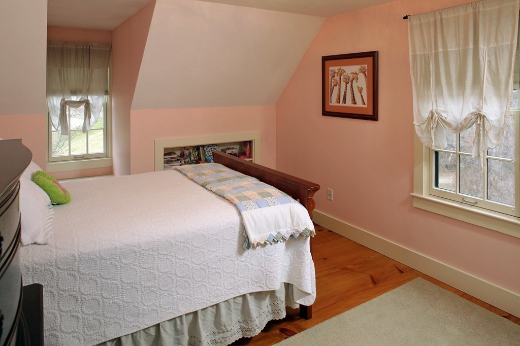 51 Mayflower Road Plympton, MA 02367 - Photo 8 of 16 Gallery Image 8
