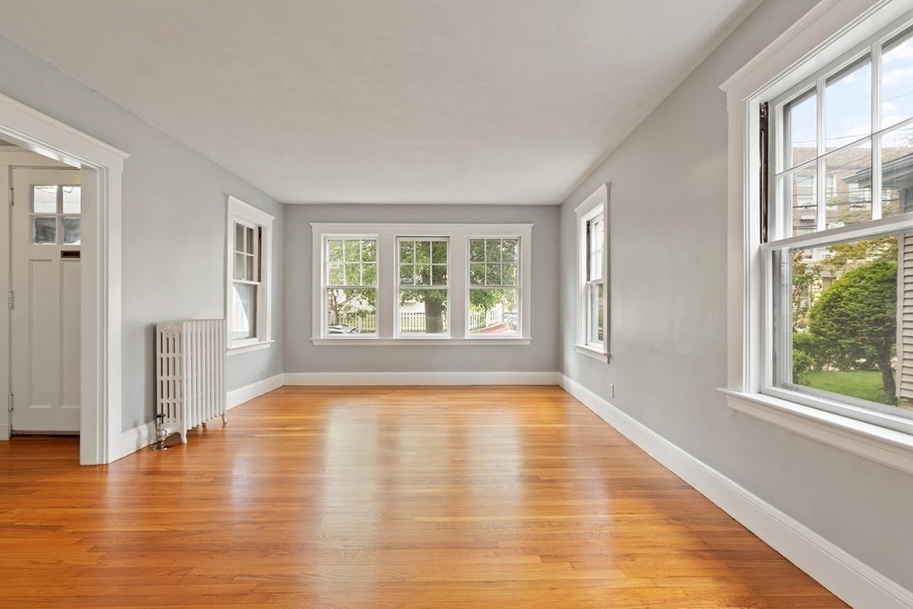 47-49 Alicia Road Boston, MA 02124 - Photo 7 of 40 Gallery Image 7