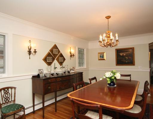 17 Crescent Beach Road Rowayton, CT 06853 - Photo 7 of 19 a view of a dining room with furniture and chandelier