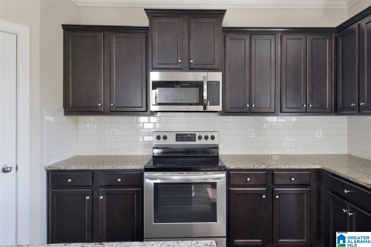 4039 Laura Lane Chelsea, AL 35043 - Photo 13 of 34