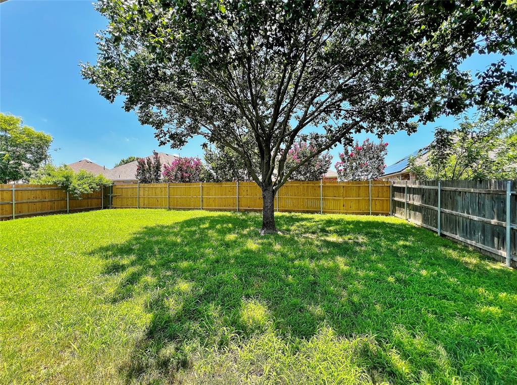 8000 Ranchvale Lane Arlington, TX 76002 - Photo 17 of 18