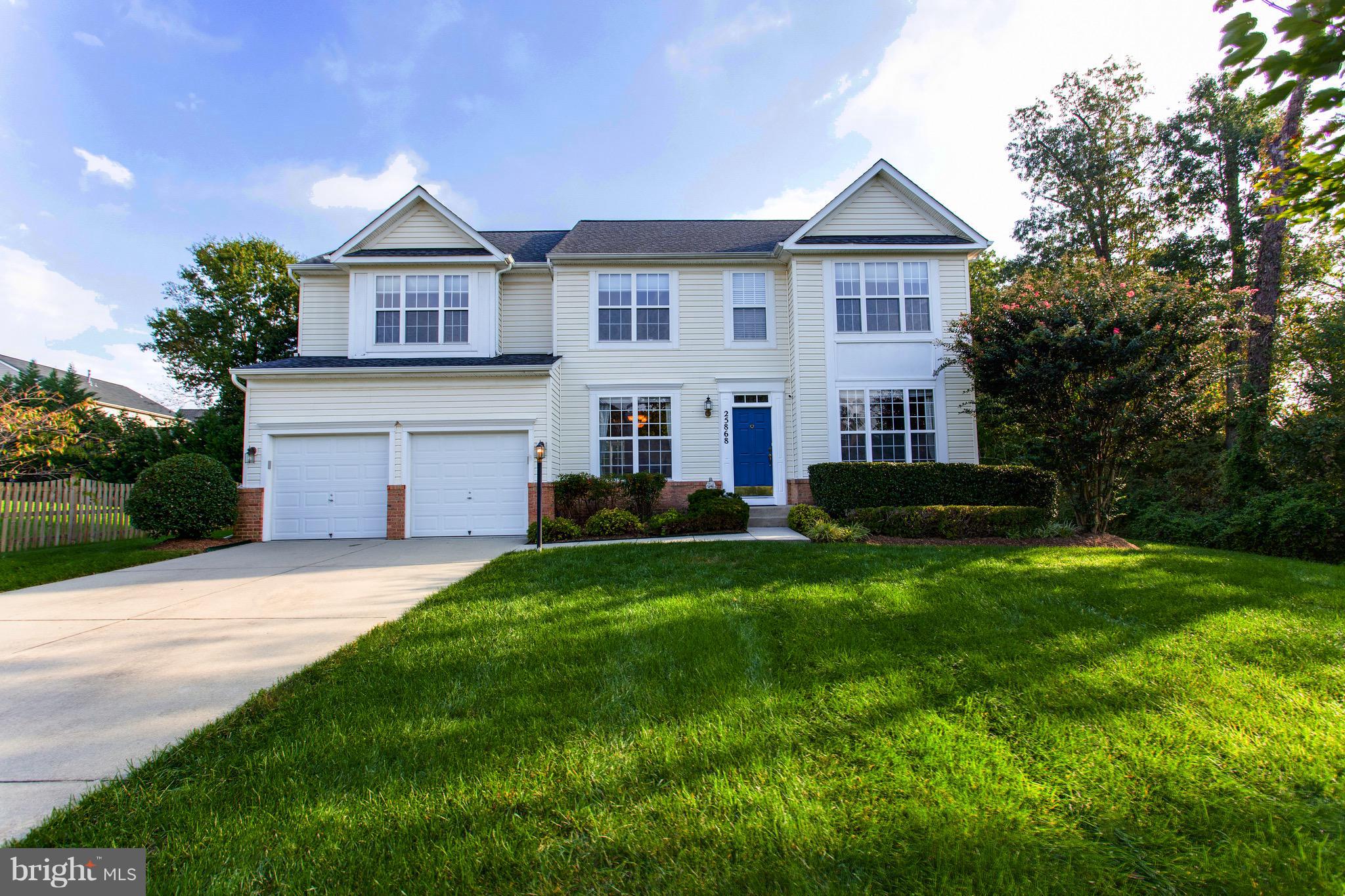 25868 Spring Farm Circle Chantilly, VA 20152 - Photo 1 of 30 Sunny Bright with 0.5 Acer Lot