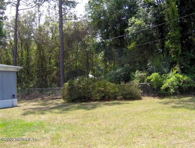146 Rabbit Track Road Satsuma, FL 32189 - Photo 6 of 6 vacant lot at side yard