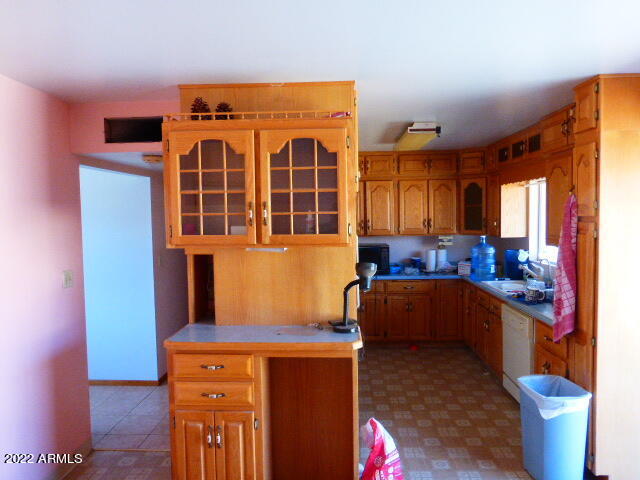 310 Croydon Road Kearny, AZ 85137 - Photo 4 of 13 P1040188