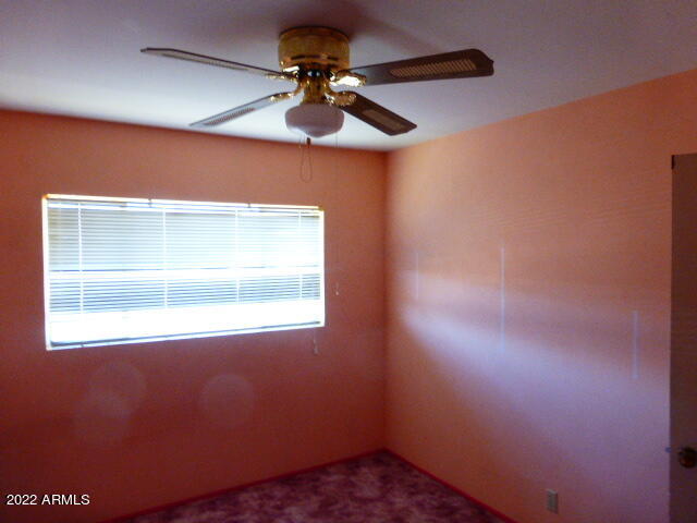 310 Croydon Road Kearny, AZ 85137 - Photo 8 of 13 P1040194