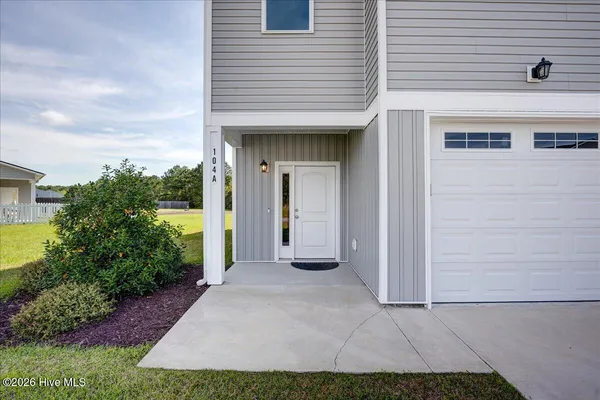 $285,000 | 104 Pasture Lane, Unit A, Swansboro, NC 28584