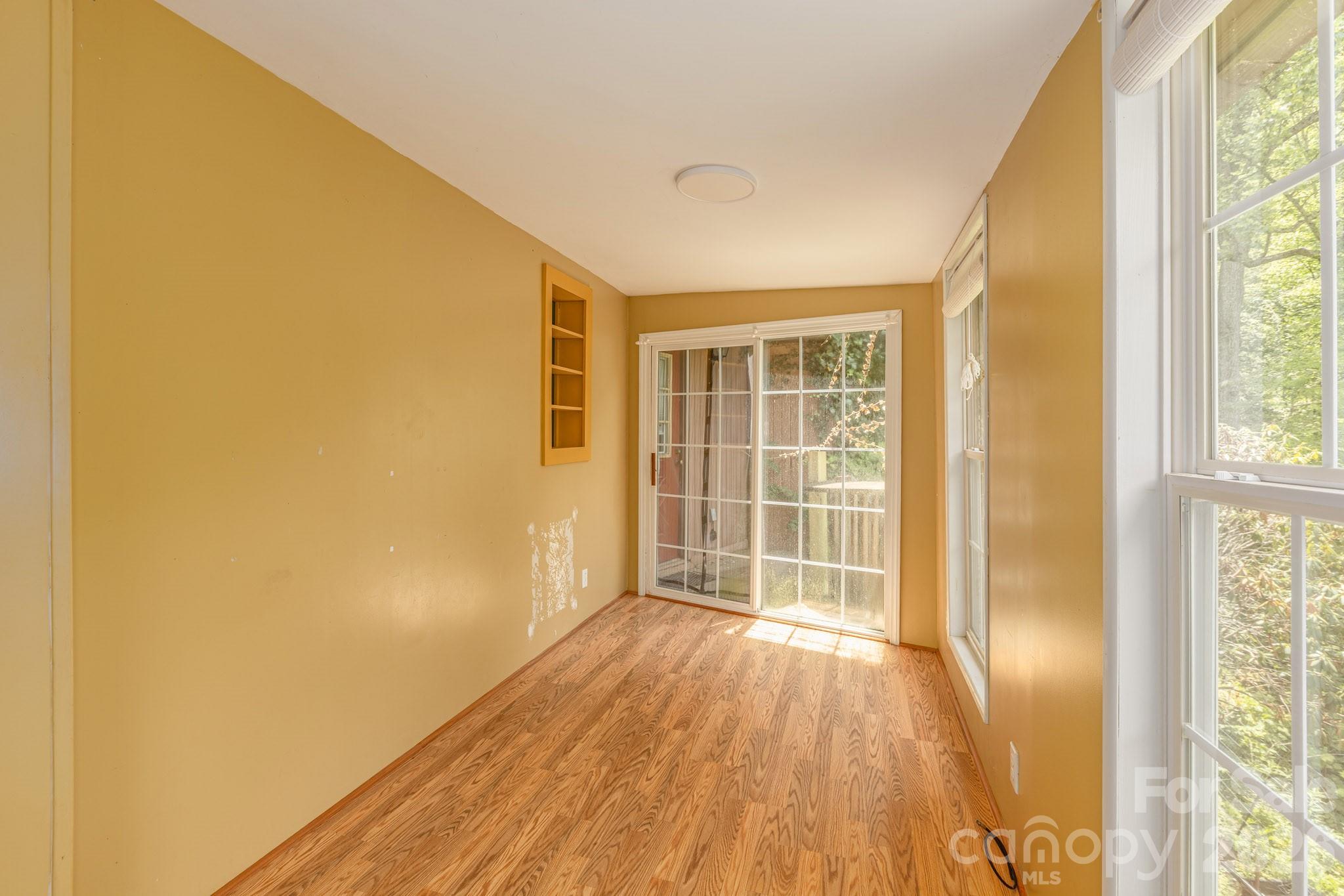 295 Richmond Road Bakersville, NC 28705 - Photo 13 of 33