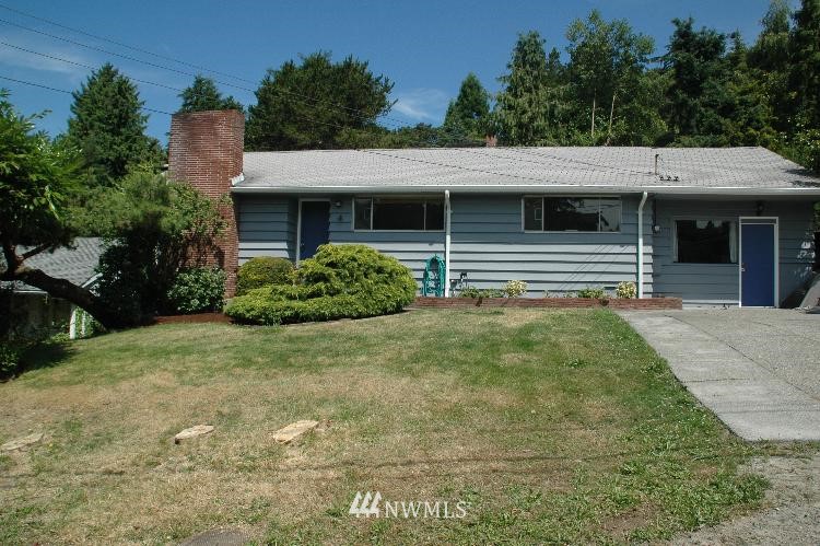4332 Southwest Cloverdale Street Seattle, WA 98136 - Photo 2 of 6 Gallery Image 2