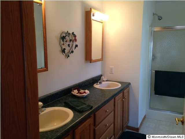 9 Edgewood Drive Cream Ridge, NJ 08514 - Photo 12 of 20 Additional Photo
