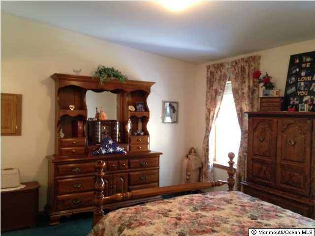 9 Edgewood Drive Cream Ridge, NJ 08514 - Photo 10 of 20 Additional Photo
