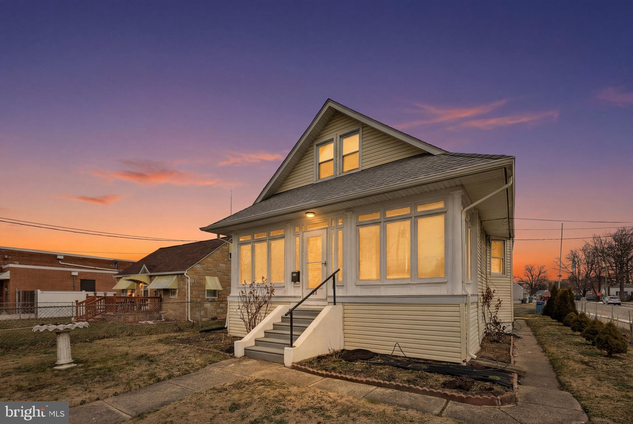 61 South Maple Avenue Maple Shade, NJ 08052 - Photo 1 of 38