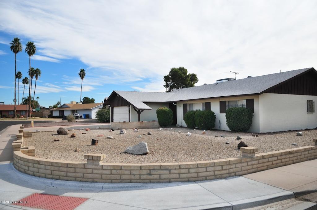 3559 West Redfield Road Phoenix, AZ 85053 - Photo 3 of 51 BAS_6780