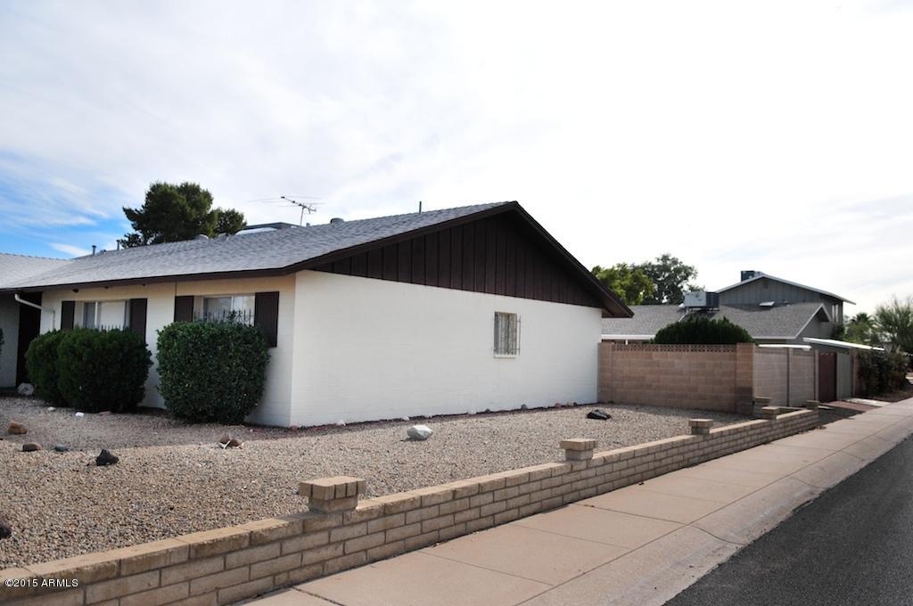 3559 West Redfield Road Phoenix, AZ 85053 - Photo 4 of 51 BAS_6781