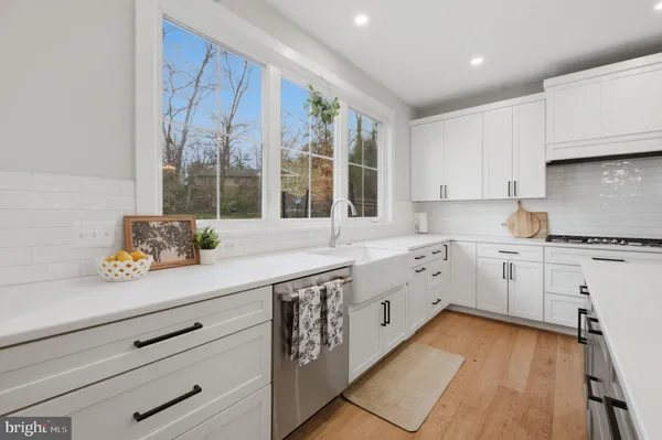 $1,950,000 | 1304 Gahant Road, Alexandria, VA 22308