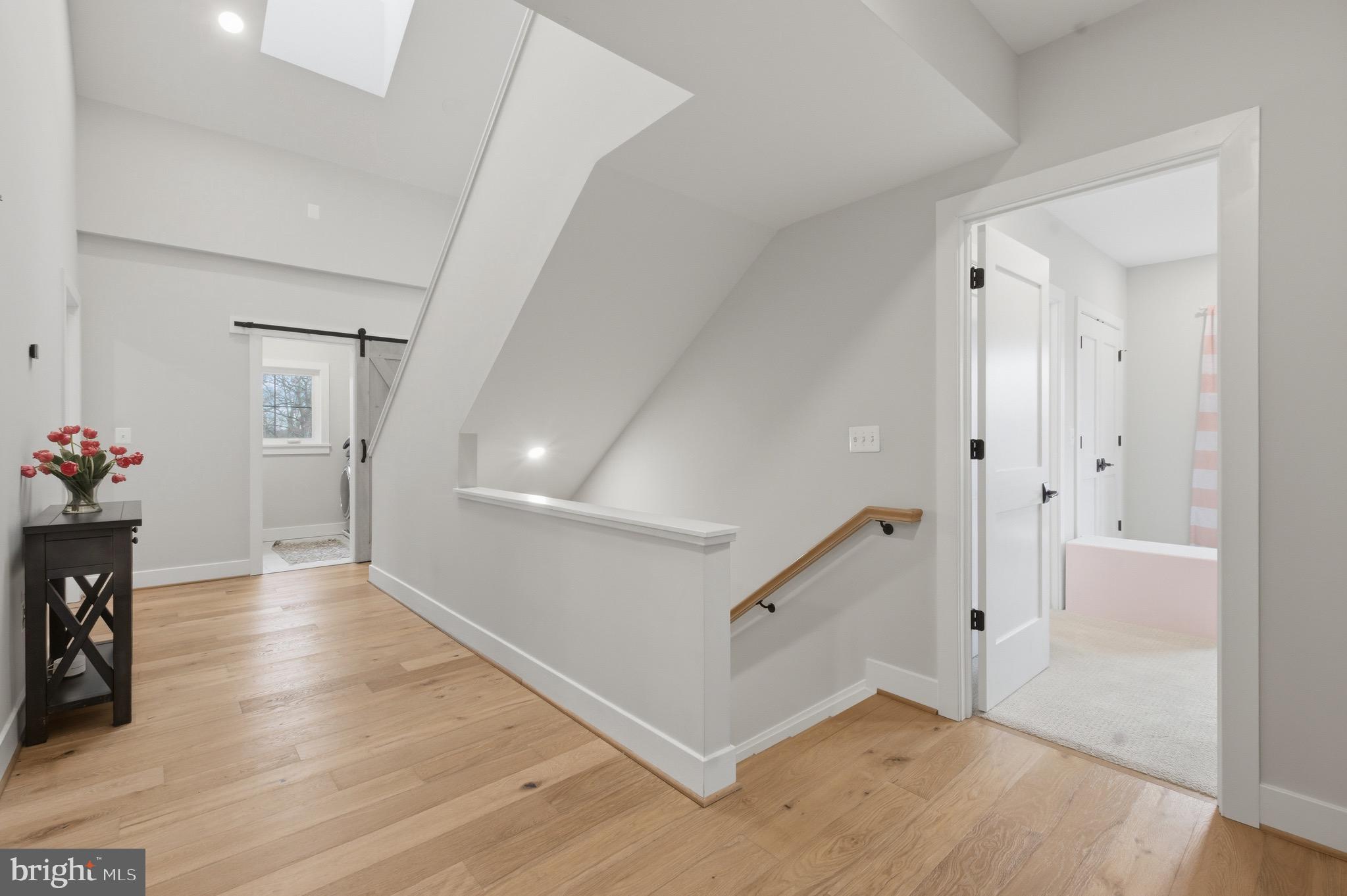 1304 Gahant Road Alexandria, VA 22308 - Photo 32 of 56 2nd Floor Landing