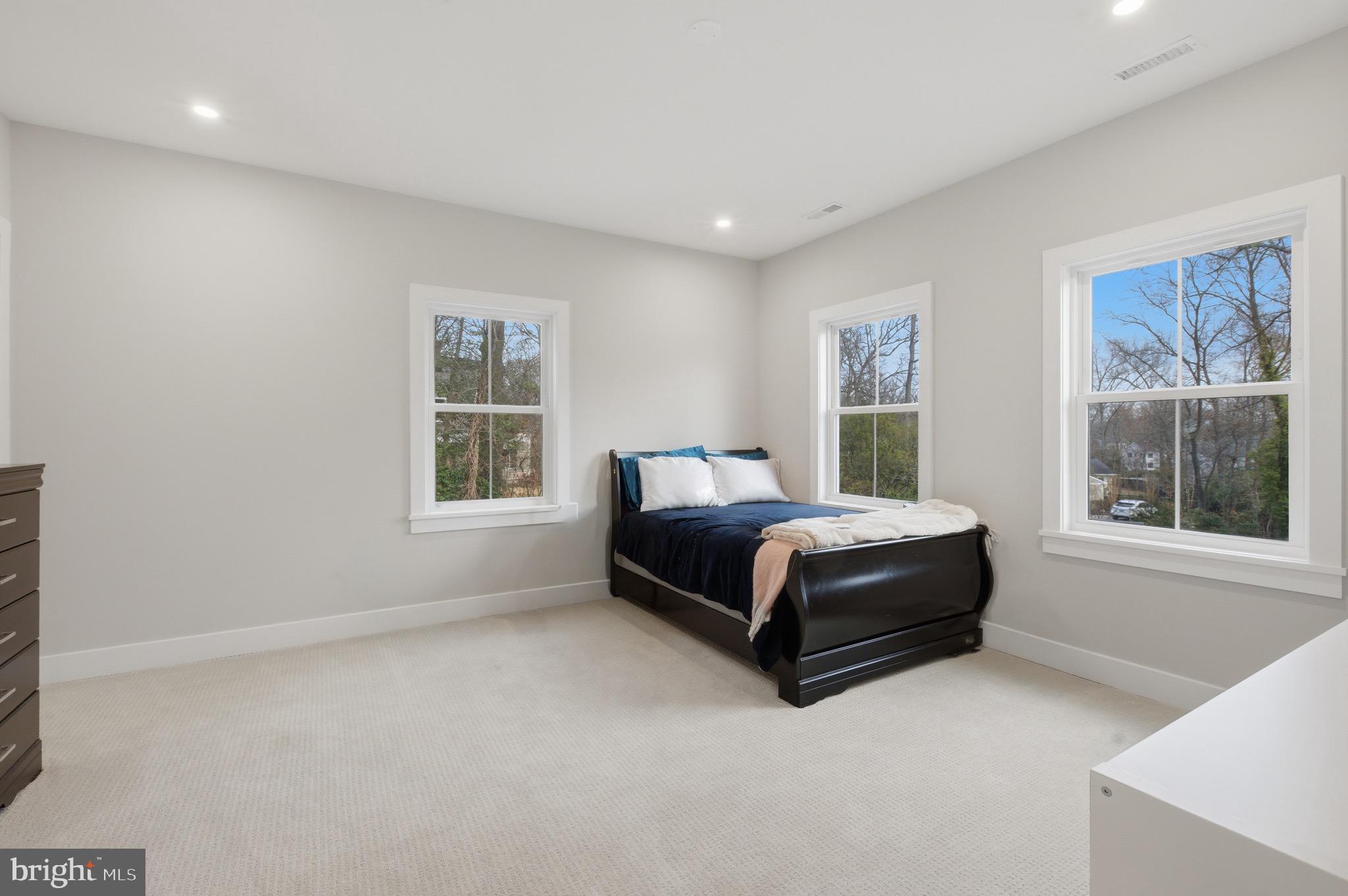 1304 Gahant Road Alexandria, VA 22308 - Photo 33 of 56 2nd Floor Bedroom with Ensuite #4
