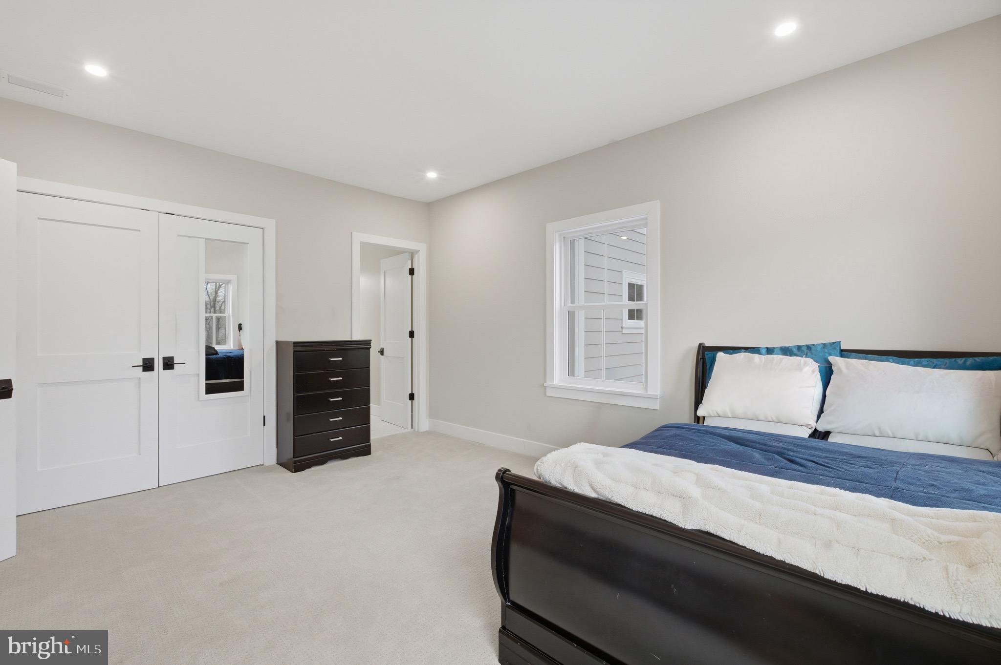 1304 Gahant Road Alexandria, VA 22308 - Photo 34 of 56