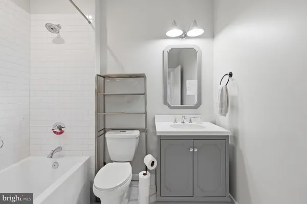 $1,950,000 | 1304 Gahant Road, Alexandria, VA 22308