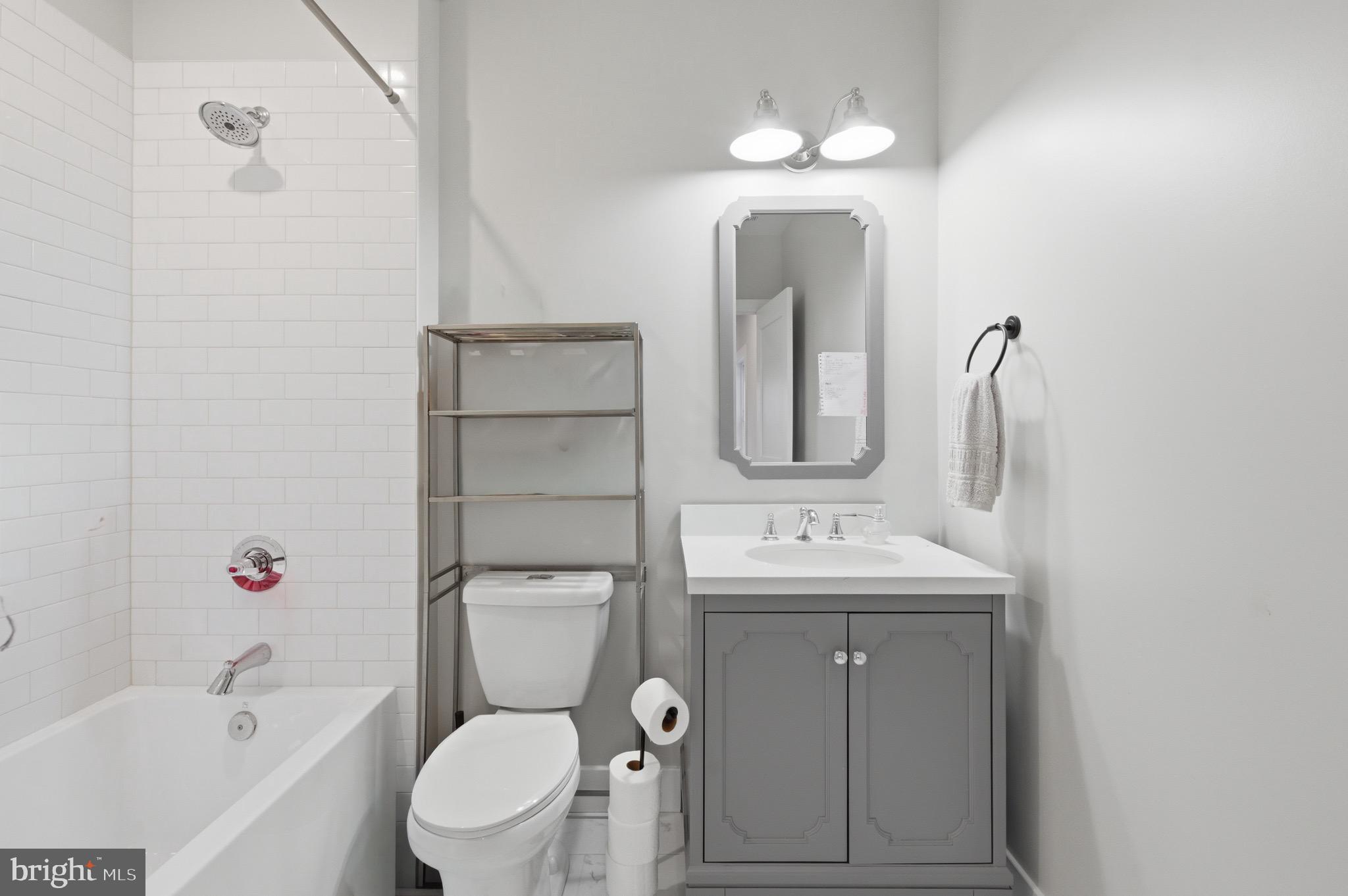 1304 Gahant Road Alexandria, VA 22308 - Photo 35 of 56