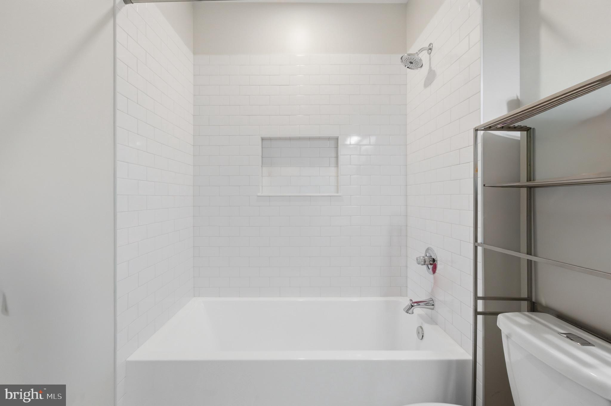 1304 Gahant Road Alexandria, VA 22308 - Photo 36 of 56